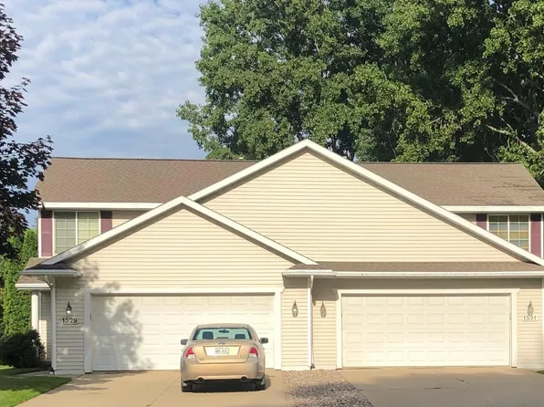 1529 Redstone Trl, Green Bay, WI 54313