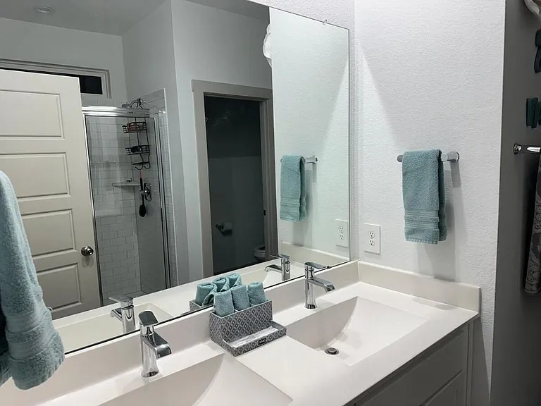 12810 Heddington Grove Ln — Photo 7