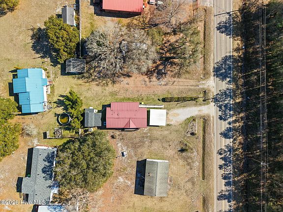 5th image of 3006 Boones Neck Road SW