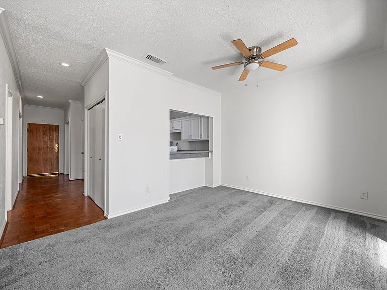 5310 Keller Springs Rd #332 — Photo 23