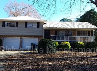 1901 Potter Rd, Bessemer, AL 35020