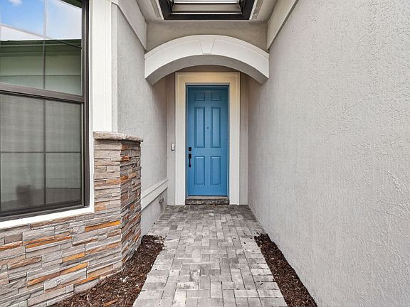 Entryway Homesite 04000