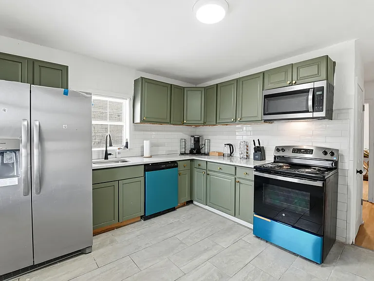 4246 Nebraska Ave — Photo 3