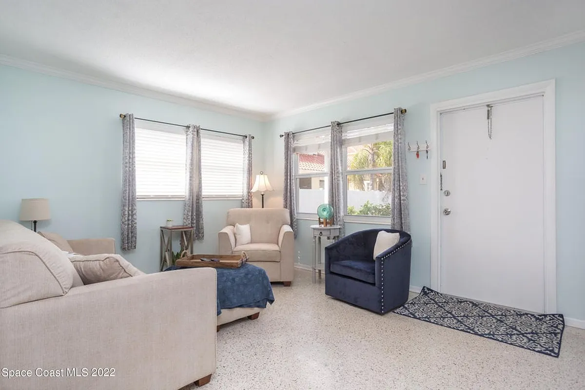 Building Photo - 8522 N Atlantic Ave #71
