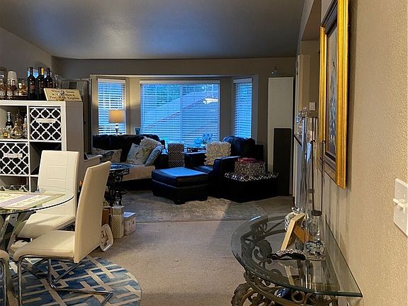 2nd image of 10012 NE 120th Ln APT D301
