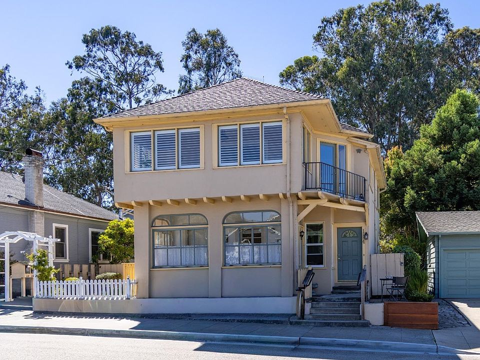 1st image of 114 Carmel Ave