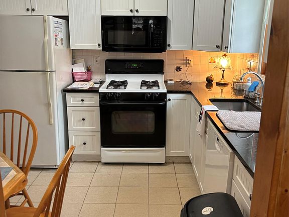 3rd image of 126 Michael Road