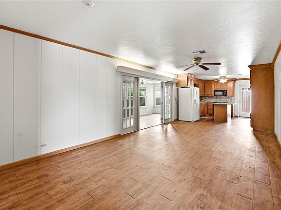 5th image of 505 Williamson Pl