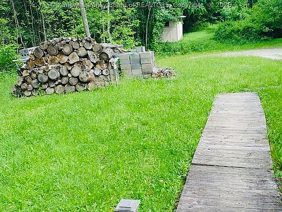 5th image of 340 Tate Hollow Rd