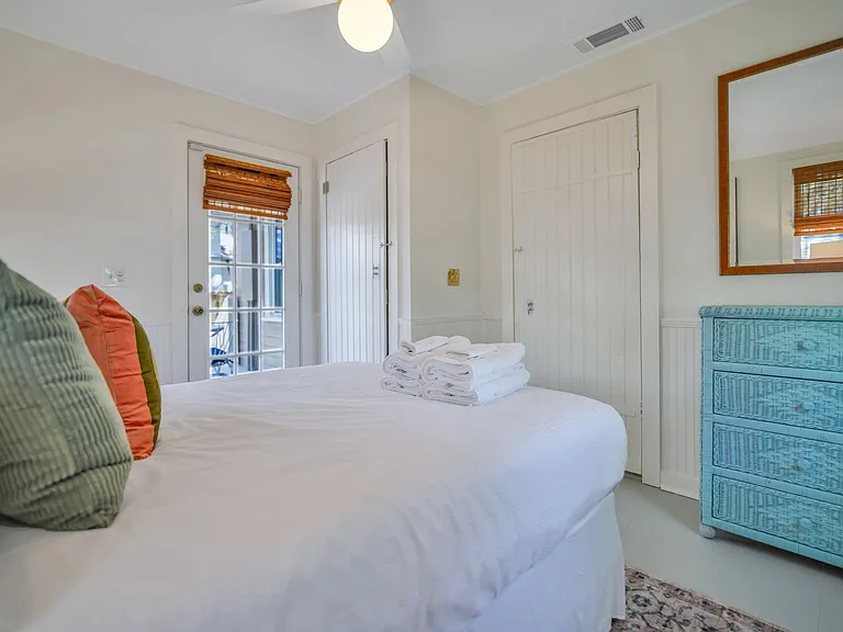 3228 Bannon Dr — Photo 32