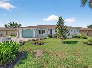 7213 Isle Dr, Port Richey, FL 34668