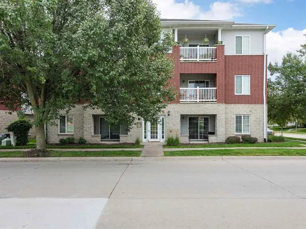 4301 York Pl, Iowa City, IA 52245