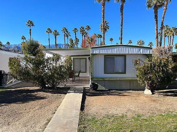 4th image of 280 Turf Paradise St