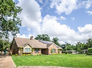 4910 Gladys Ave, Beaumont, TX 77706