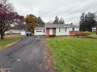 1 Van Dyke Rd, Delmar, NY 12054