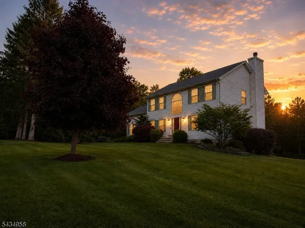 62 Mary Jones Rd, Hampton Twp., NJ 07860
