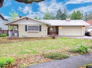 845 8th Ave, Sweet Home, OR 97386