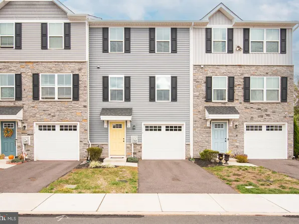 110 Nelson Ln, Pottstown, PA 19464