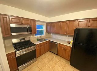 42-19 202nd St #2, Bayside, NY 11361