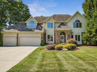 7979 Slate Ridge Blvd, Reynoldsburg, OH 43068