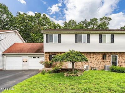 11 Desiree Ct, Howell, NJ, 07731