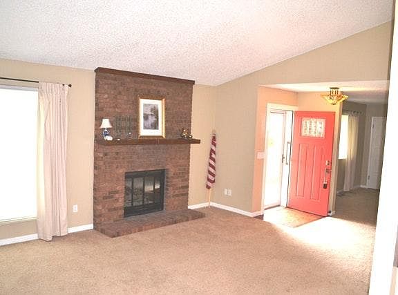 Living Room Gas Fireplace