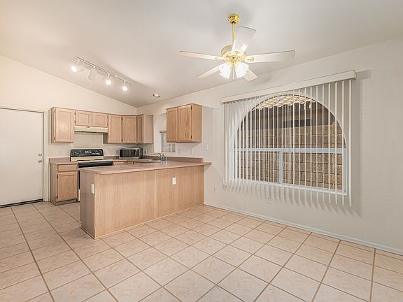 5th image of 9846 W Tonopah Dr