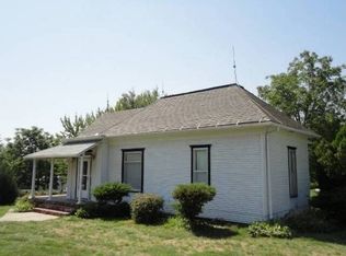 921 Ridge St, Dawson, NE 68337