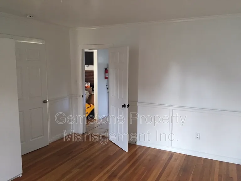 4938 Art St — Photo 15