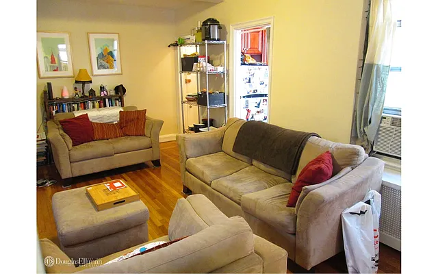 Rented by Douglas Elliman | media 27