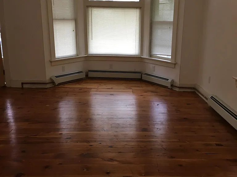 1 Corbett Ave — Photo 2