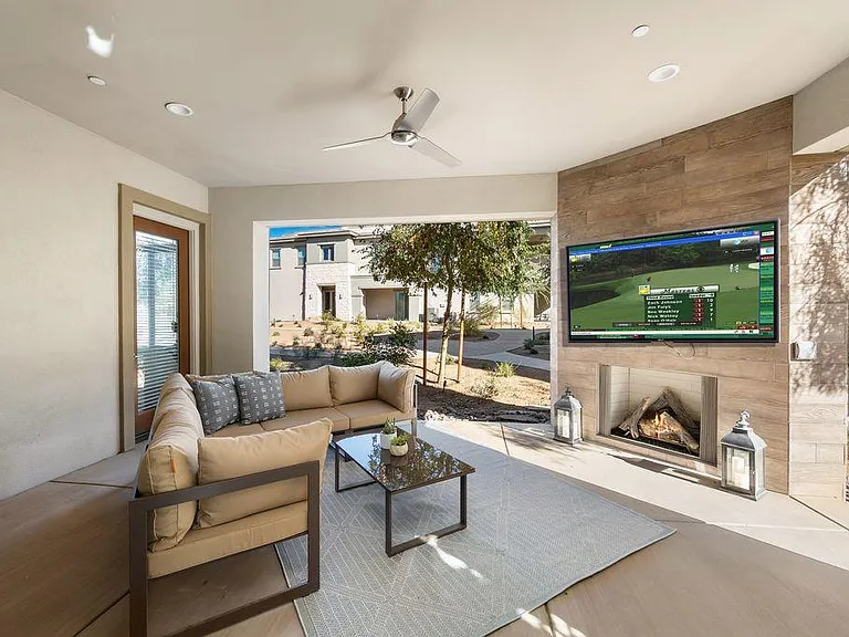 2802 Retreat Cir — Photo 9
