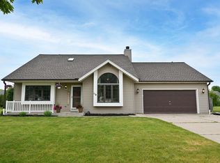 118 Mckenzie ROAD, Mukwonago, WI 53149