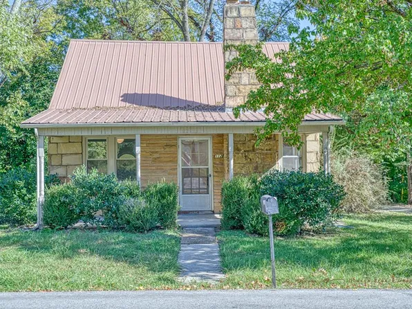 112 E Stevens St, Cookeville, TN 38501