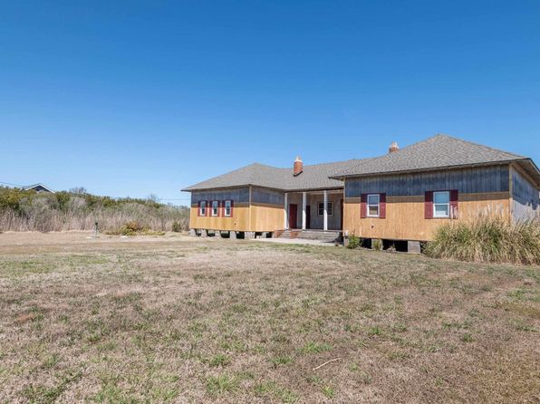 278 Bayview Dr, Stumpy Point, NC 27978