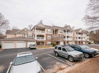 415 Pembroke Cir, Alpharetta, GA 30004