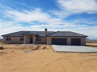14750 W Shirwaun Rd, Apple Valley, CA 92307
