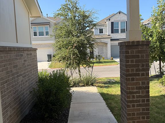 2nd image of 1004 Legend Milton Ln