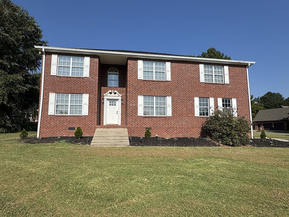 1st image of 1805 Pointe Ct