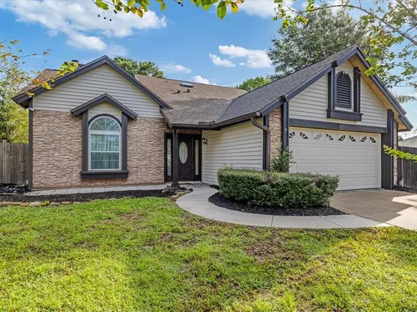 410 Stillwater Dr, Oviedo, FL 32765