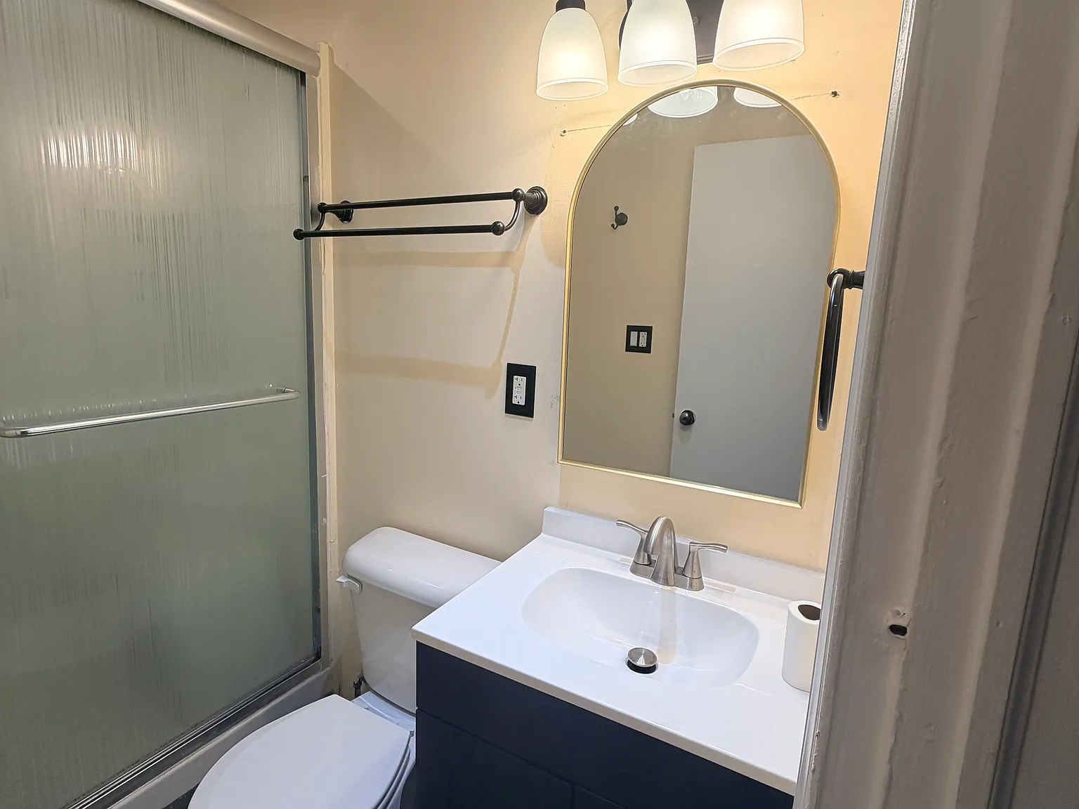 3 bed, 1391 sqft, $1,800 — Photo 4