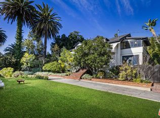 2004 La Brea Ter, Los Angeles, CA 90046