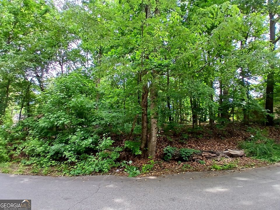 2nd image of 680 Knox Springs Rd