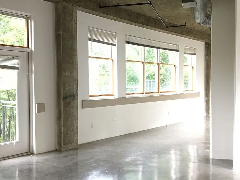 Ice House Lofts — Photo 56