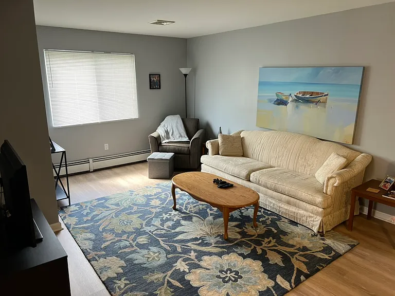 367 Woonasquatucket Ave #5 — Photo 1