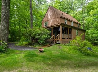 5 Arnold Rd, Pelham, MA 01002