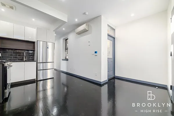 Rented by Brooklyn High Rise LLC | media 2