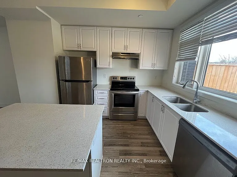 370 H Red Maple Rd #Townhouse 9 — Photo 7