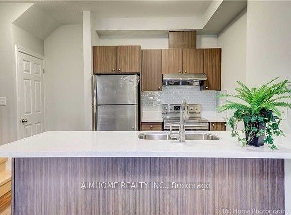 5th image of 116 Unity Gardens Dr