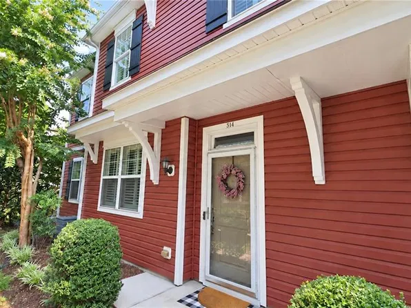 514 Trellis Trl, Chesapeake, VA 23320